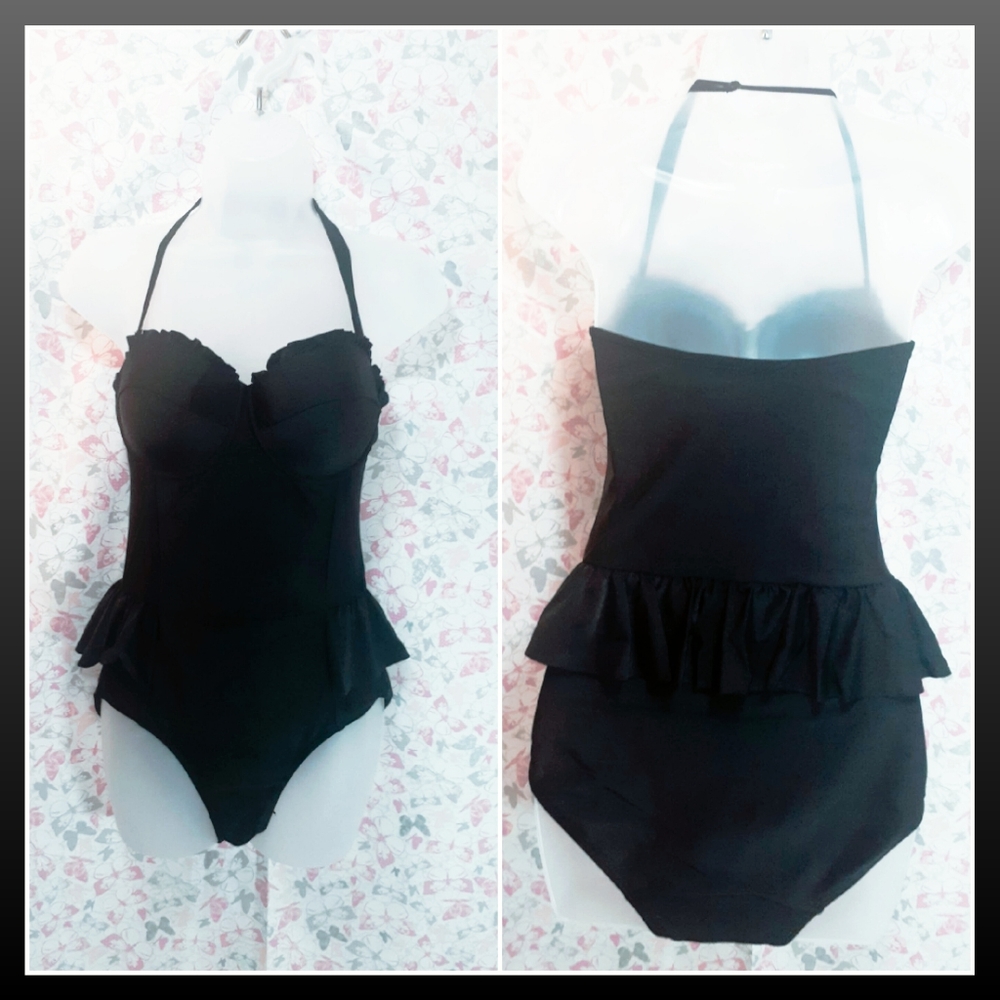 🎉2xHP🎉 F & F Vintage Style Halter Swimsuit